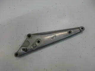 O. Honda CB 650 RC 03 Fußrastenhalter links Fussraste Fussrastenbrücke Sozius - Bild 2