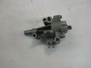 Honda VF 750 F RC15 Ölpumpe Motorölpumpe Schmierstoffpumpe Motor Oil pump - Bild 2