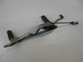 HONDA VF 750 F RC15 FUßRASTENHALTER LINKS VORNE MIT FUßRASTE SCHALTHEBEL HALTER* - Bild 3