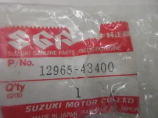 B232. Suzuki GS 550 ES GS 550 L Schraube Motor Zylinderkopf bolt 12965-43400 - Bild 3