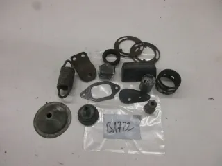 Kleinteile Feder B1722 MZ TS 250 Motorenteile Konvolut Motor - Bild 1