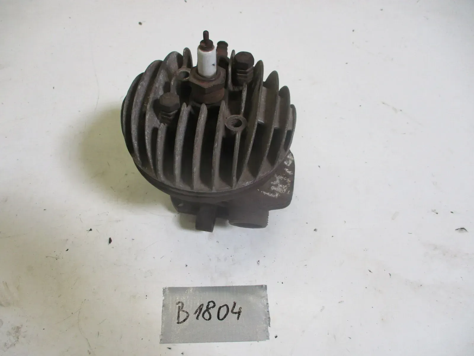 Zylinder Zylinderkopf cylindre B1804 Fichtel & Sachs SM98 Motor unten Motorblock - Bild 1