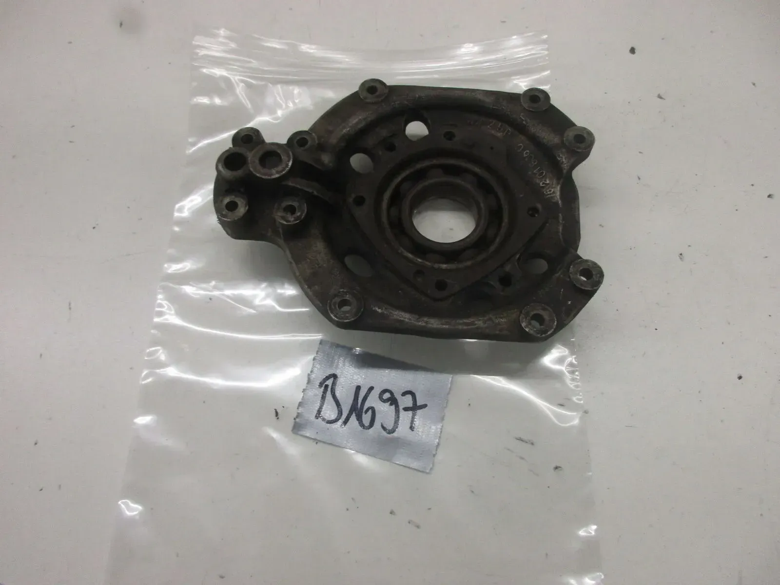 Kurbelwellendeckel B1697 BMW R51/3 Motordeckel Kurbelwelle Gehäuse 2762018080 JG - Bild 1