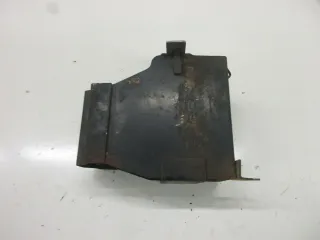 1. Suzuki GT 250 Ram Air Batteriefach Batteriehalter Rahmen Batterie Träger - Bild 1