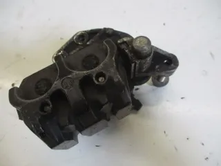 6. Honda CBR 1000 F SC21 Bremssattel Bremszange vorne rechts brake caliper front - Bild 3