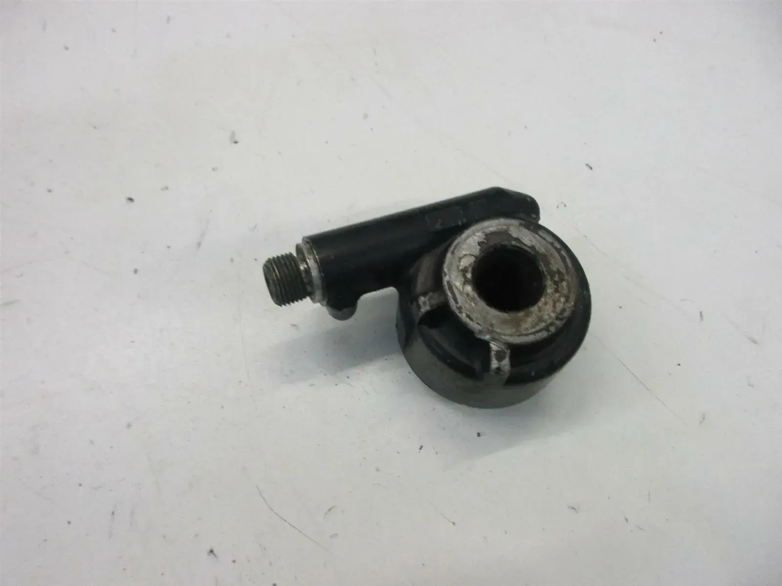 O1. Kawasaki GPZ 550 UT ZX 550 A Tachoantrieb Tacho Tachoschnecke Antrieb speedo - Bild 1