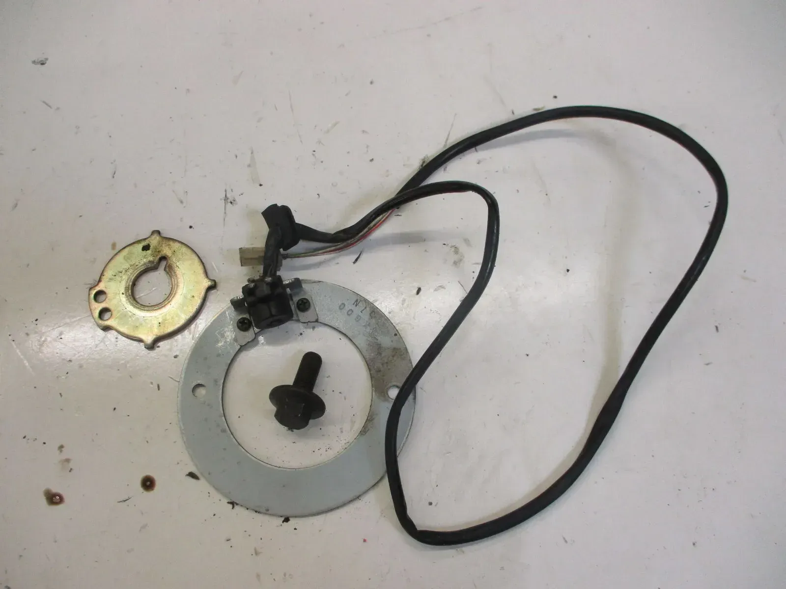 Yamaha XJR 1200 4PU Zündung Pick-Up Impulsgeber ignition Einstellplatte Schraube - Bild 1