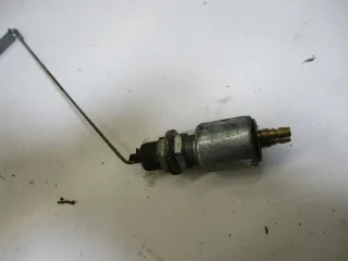 2. Suzuki GS 550 E Bj.78 Bremslichtschalter hinten mit Feder Stoplichtschalter - Bild 2