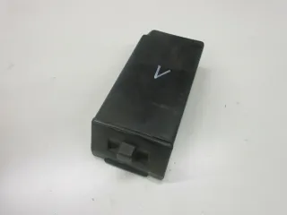 2. Kawasaki GPX 600 R ZX600A Werkzeugbox (1) Verkleidung Staufach Ablagefach - Bild 2