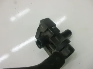 Kawasaki ER-6 N ER650C Motorentlüftung Sekundärventil Luftventil Motor - Bild 3
