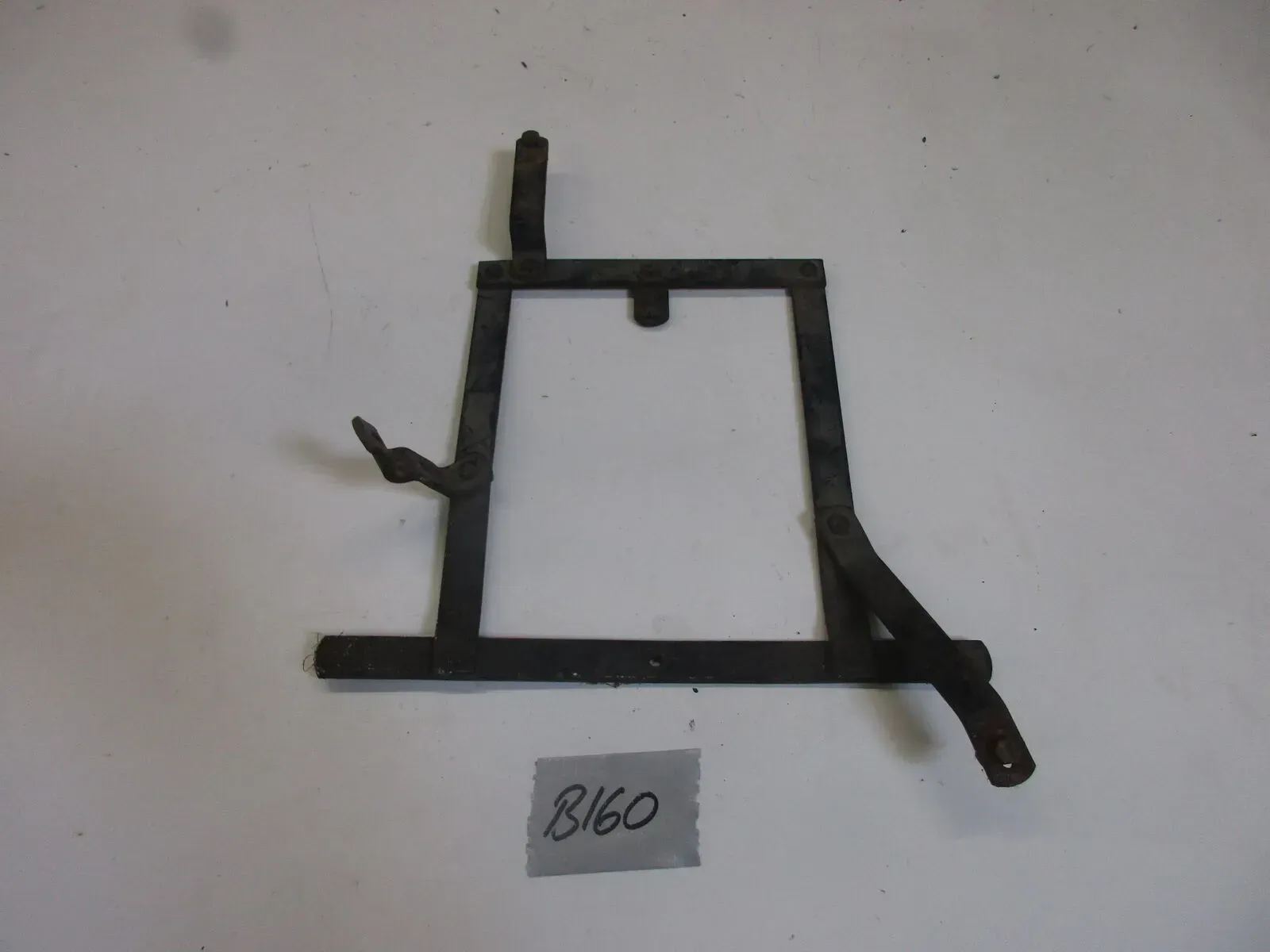 B160 Wehrmacht Taschenhalter Befestigung Koffer Halter Träger BMW Zündapp DKW - Bild 1