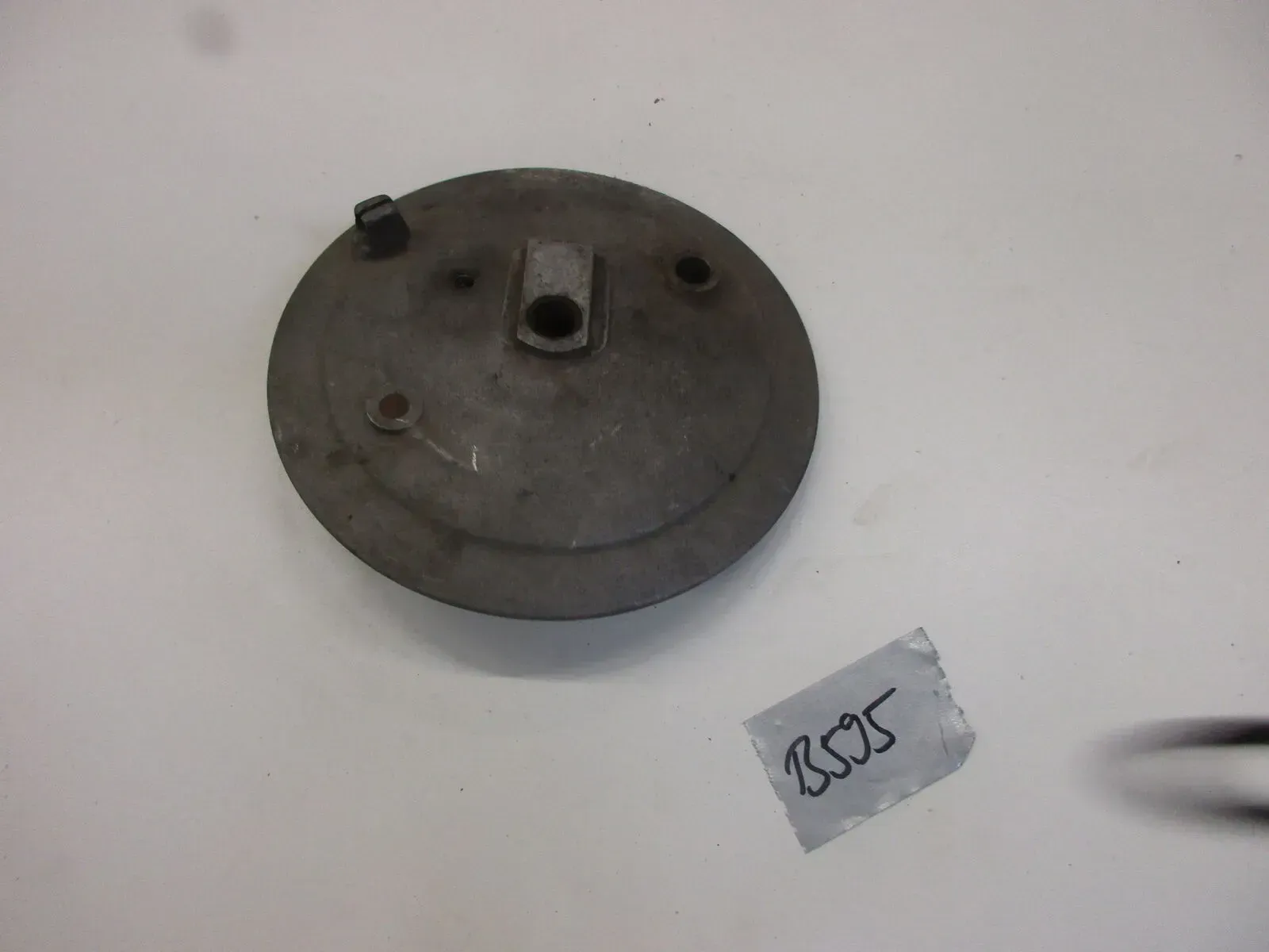 Bremsankerplatte B595 BMW R25/3 Bremstrommel hinten Trommelbremse 22536380412 - Bild 1