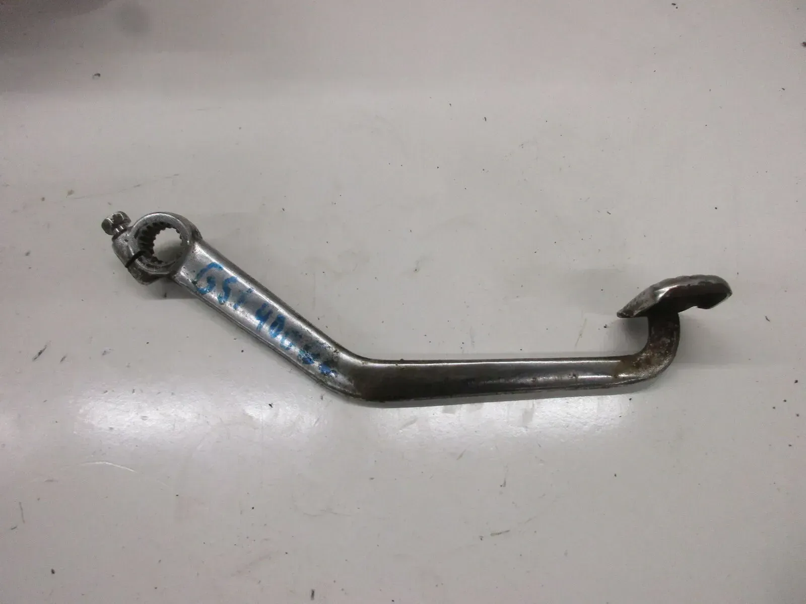 Suzuki GSX 400 E_S GK 53 C Bremspedal unten Bremse Fußbremshebel brake pedal - Bild 1