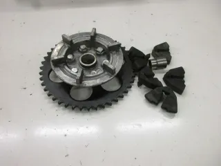 Suzuki GSX 400 E_S GK 53 C Kettenradträger mit Ruckdämpfer (2) Anrtriebsgummi - Bild 2