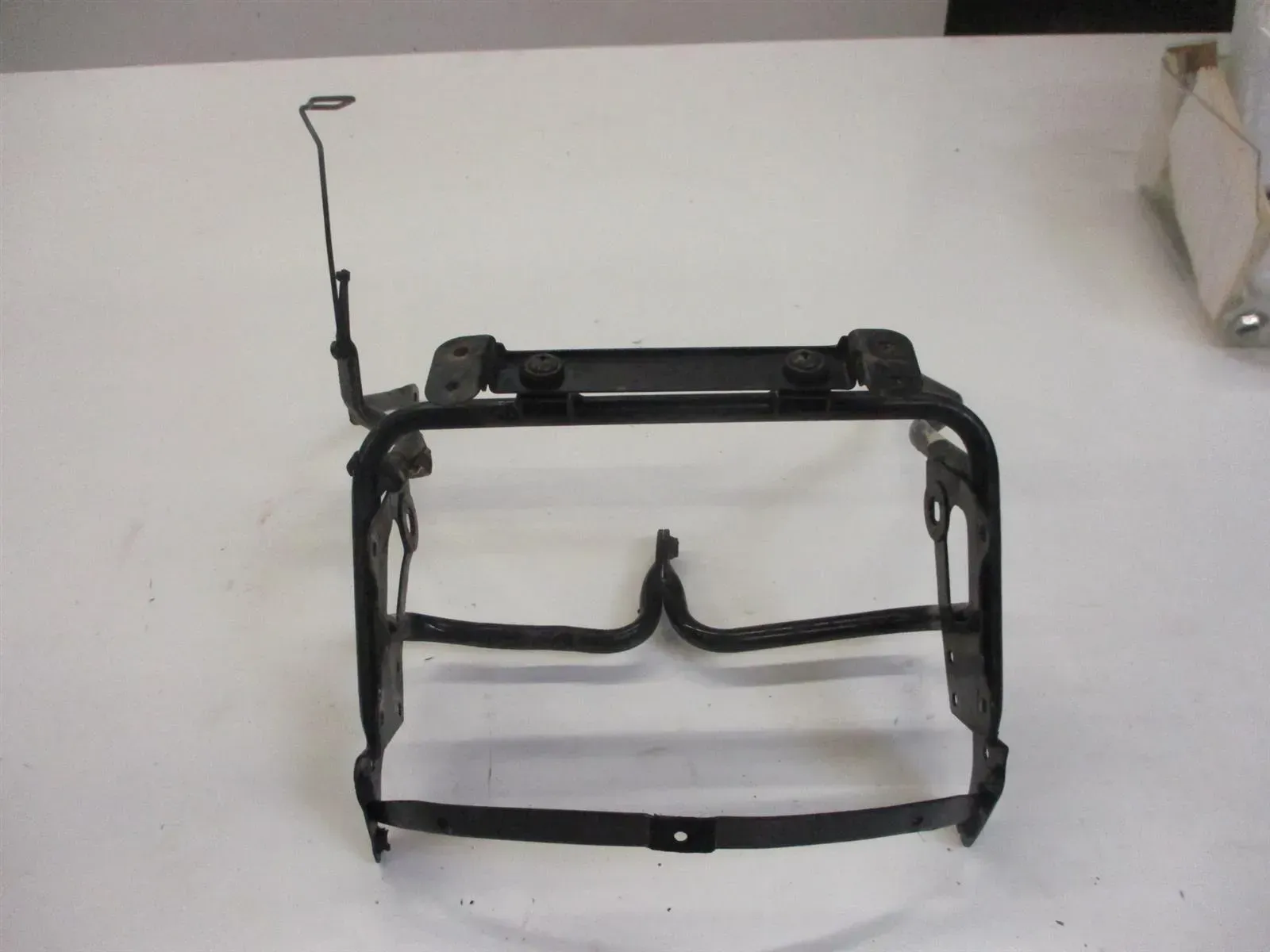 Geweih Scheinwerferhalter 6. Suzuki GSX 600 F GN 72 B Halter Träger Scheinwerfer - Bild 1