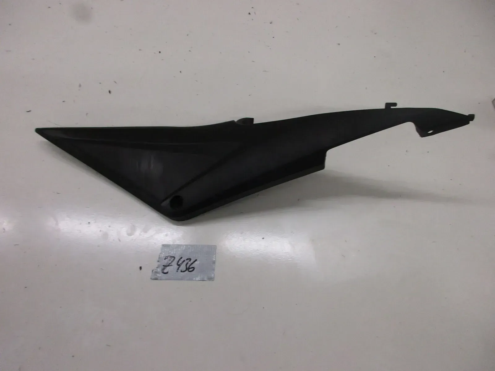 Verkleidung Tank Z436 Honda CBR 600 RR PC 37 Benzintank links 83700-MEEG-D000 - Bild 1