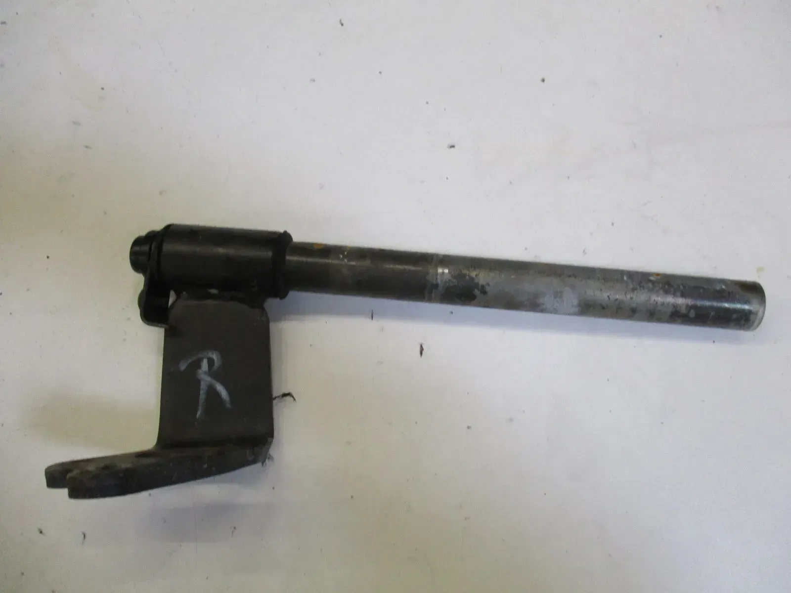 Lenker rechts Lenkerstummel 1. Suzuki RG 80 Gamma NC11A Stummellenker mit Halter - Bild 1