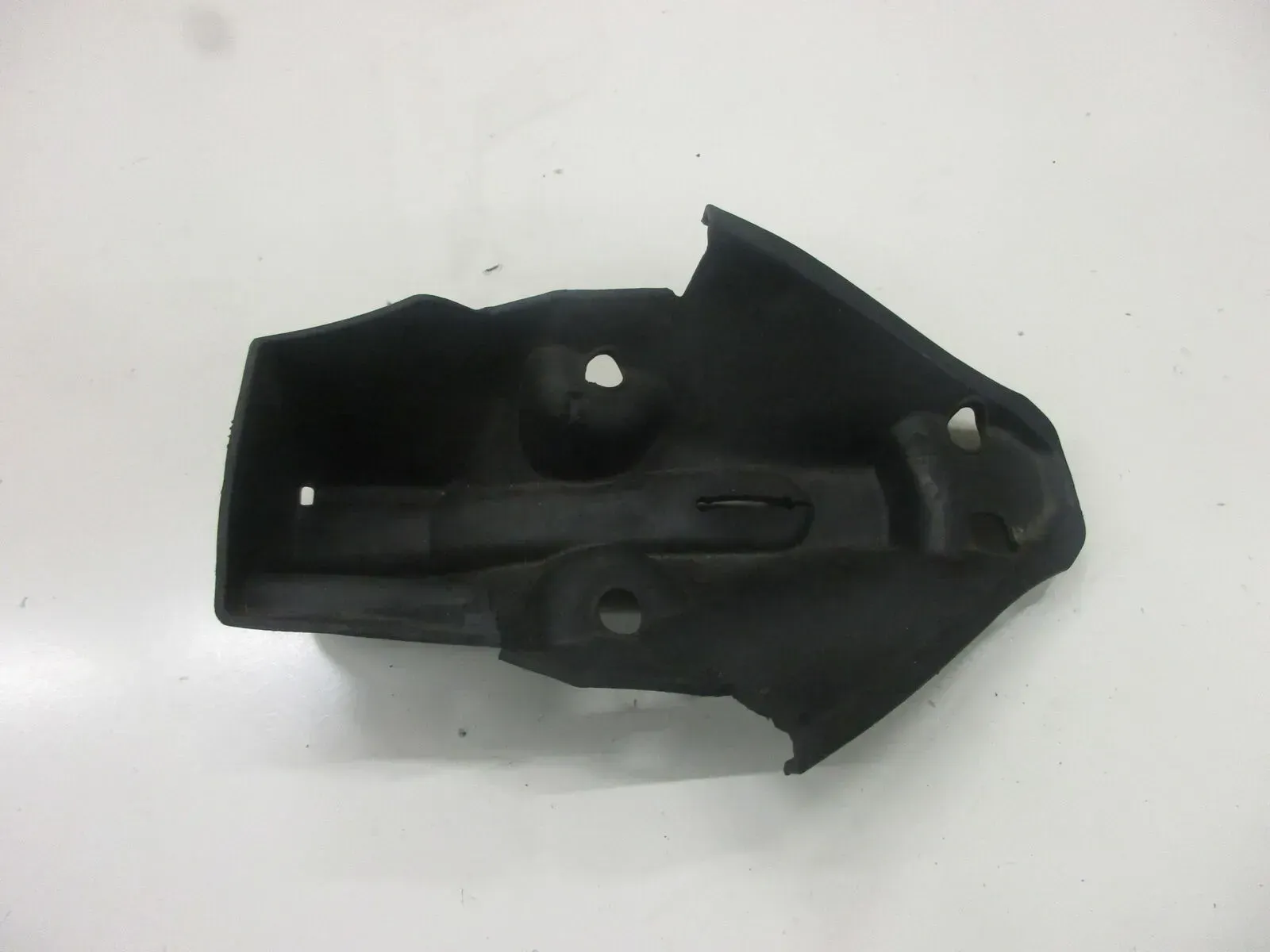 Vibrationsgummi 483.1.173.1A Gummidämpfer Ducati 1199 S Panigale Radlauf Heck - Bild 1