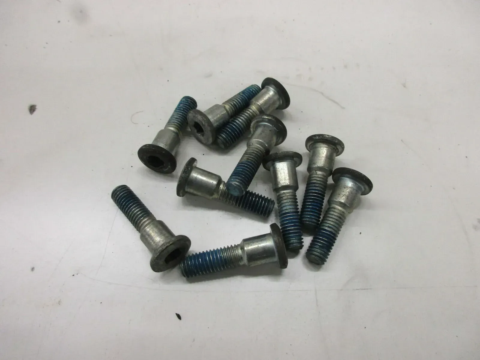 Bremsscheibenschrauben vorne Suzuki GSF 600 Bandit GN 77 B M8 x 36 mm Bremse - Bild 1
