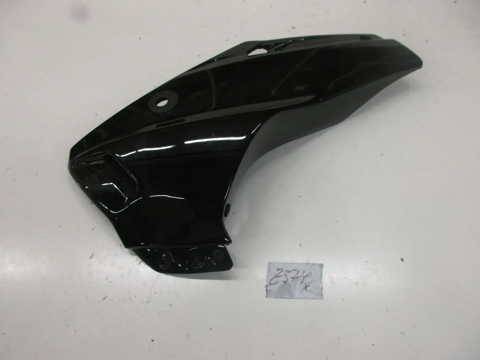 Verkleidung Seitenverkleidung Z574 Suzuki GSF 600_1200 Bandit rechts 94411-26E00 - Bild 1