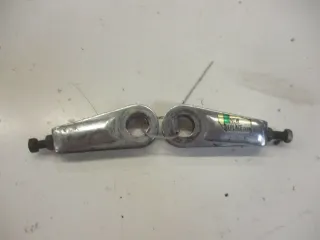 3. Honda CB 650 Four RC 03 Kettenspanner Antriebskettenspanner rechts links - Bild 1