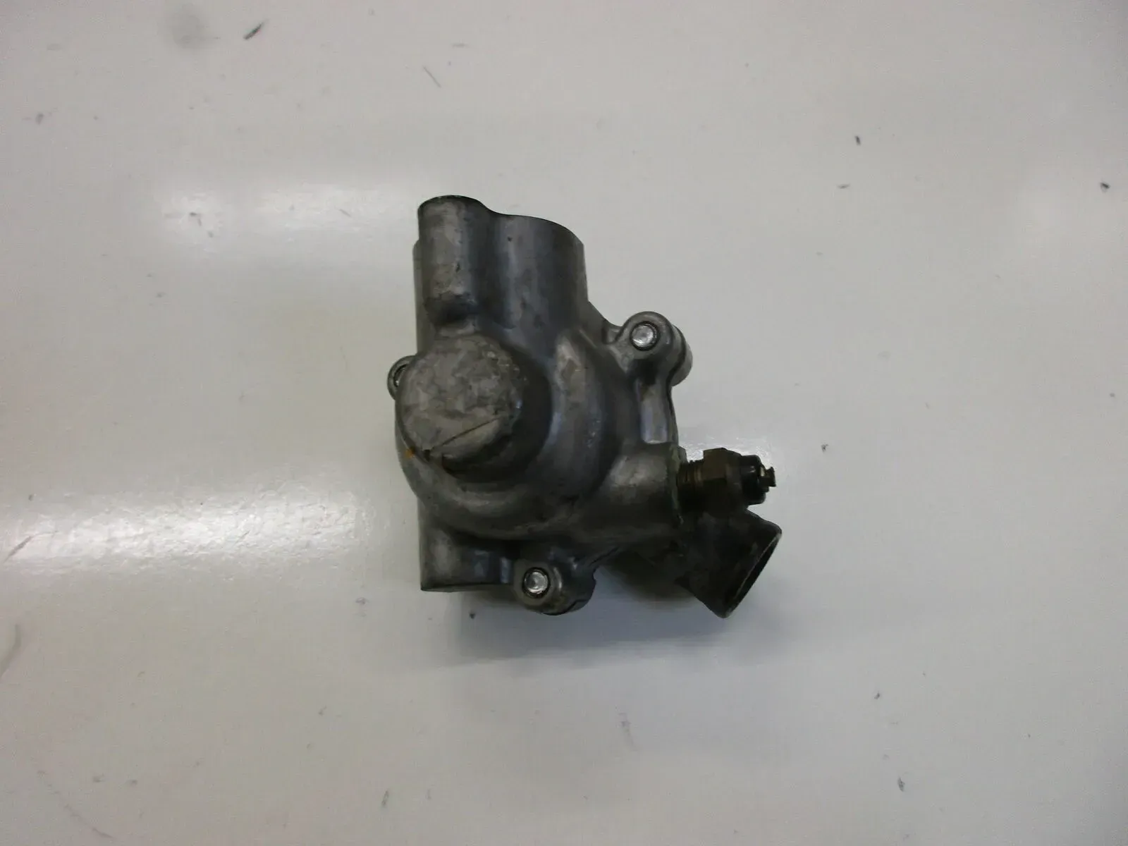 Kawasaki GPZ 500 R ZX 500 Thermostat mit Thermostatgehäuse Kühlerthermostat - Bild 1