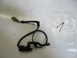 5. Honda CB 900 F_F2 Bol d`Or SC 01 Bremslichtschalter (1) hinten mit Halter - Bild 1