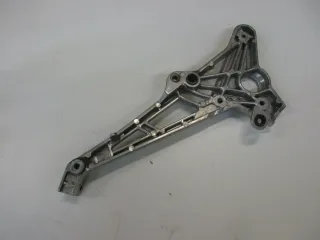 O2. Honda CB 450 S PC17 Fußrastenbrücke rechts Fussraste Halter Fußraste - Bild 3