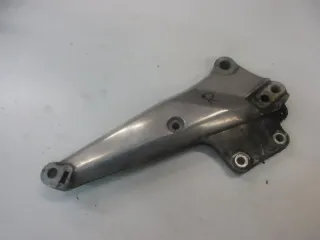 HONDA CB 250 N_T FUßRASTENHALTER VORNE RECHTS FUSSRASTENBRÜCKE HALTER FOOTREST - Bild 1