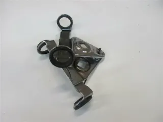 Suzuki GN 125 NF41A Scheinwerferhalter rechts links Lampenhalter Halter Träger - Bild 1