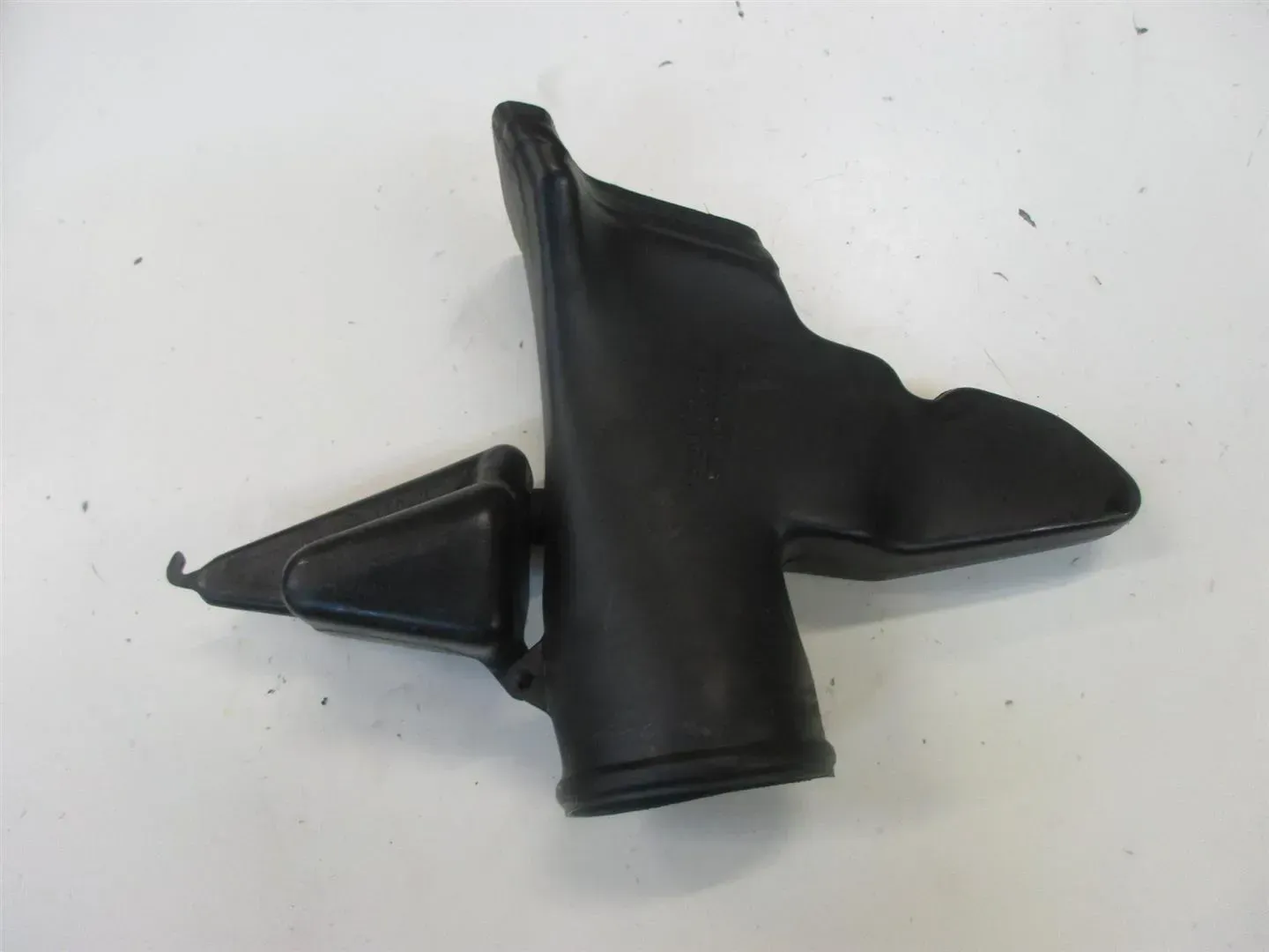 1. HONDA CBR 600 F PC35 SPORT ANSAUGKANAL LINKS RAM AIR ANSAUGROHR LUFTFILTER - Bild 1