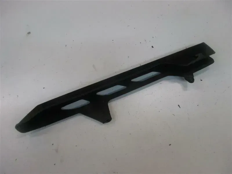 HONDA VF 750 F RC15 KETTENSCHUTZ KETTE SCHUTZ RAHMEN VERKLEIDUNG FAIRING - Bild 1