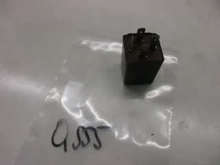 Q555. VW AUDI Relais Schalter 12V Steuereinheit 002690-13 Elektronik - Bild 2