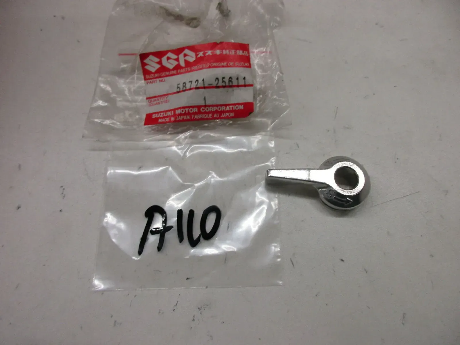 A110. Suzuki TS 50_75_100 Schalter Hebel Starter Choke Lenkerschalter 58721-2561 - Bild 1