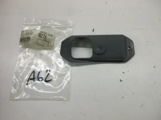 A62. Suzuki AH 50_75 Verkleidung Blende Abdeckung Helmfach 47132-09EA0-GE1 - Bild 1