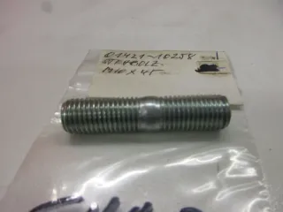 E1447 Suzuki GT 750 Schraube Stehbolzen 01421-10258 Zylinder M10 x 45 mm Motor - Bild 2