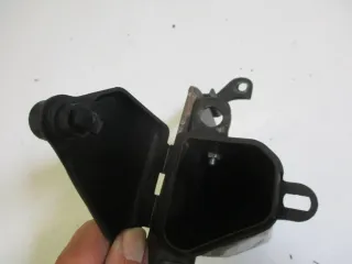2. Honda FT 500 PC07 Flat Track Werkzeugfach Halter Aufbewahrungsfach Behälter - Bild 4