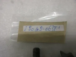 D2933 Yamaha FJR 1300 XJ 600 S Schraube Bolzen 90109-063F1 Rahmen bolt - Bild 4