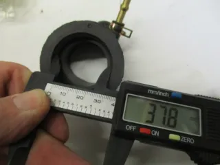 R629 Kawasaki ZZR 500 Ansauggummi 16065-1223 Stutzen Vergaser - Bild 2