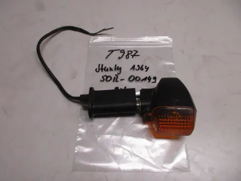 Background image for T987 Kawasaki GPZ 500_1100 Blinker hinten Stanley 1964 turn signal 50R-00149