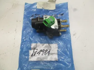 A1981 Aprilia SR 50 DiTech H2O Einspritzrampe 5RAR000176 injection - Bild 1