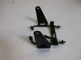 1. Honda FT 500 PC07 Scheinwerferhalter Lampenhalter Rahmen Frontscheinwerfer - Bild 3