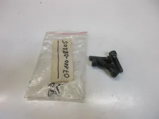 B5. Suzuki GS 1100 G Schraube Kettenrad Antrieb M8 x 20 mm 07110-08305 - Bild 1