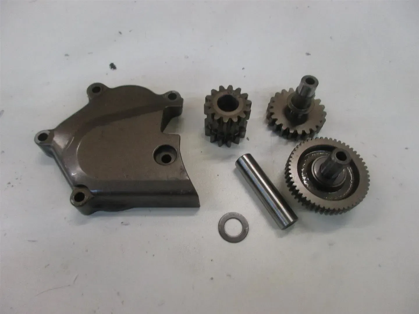HONDA NX 650 DOMINATOR RD02 Getriebe Motor Zahnräder Antriebswelle Ritzel - Bild 1