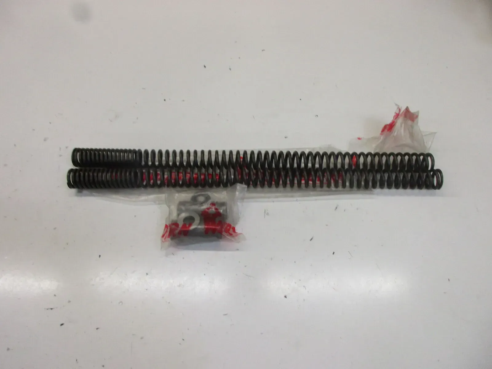 Kawasaki Z 1300 Voyager ZG 1300 Gabelfeder (1) Standrohr Gabel Feder spring fork - Bild 1