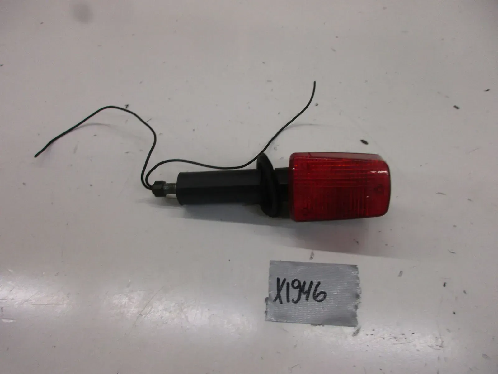 Blinker hinten rechts X1946 Suzuki GS 500 E GM51B Original right 35603-70 - Bild 1