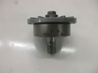2. Kawasaki Z 550 LTD KZ550B Ölfilterschraube mit Ölfilterdeckel Motor - Bild 1