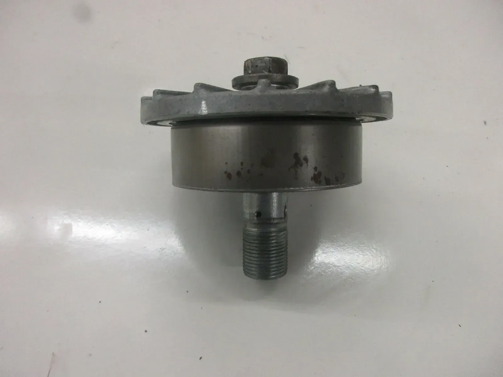 2. Kawasaki Z 550 LTD KZ550B Ölfilterschraube mit Ölfilterdeckel Motor - Bild 1