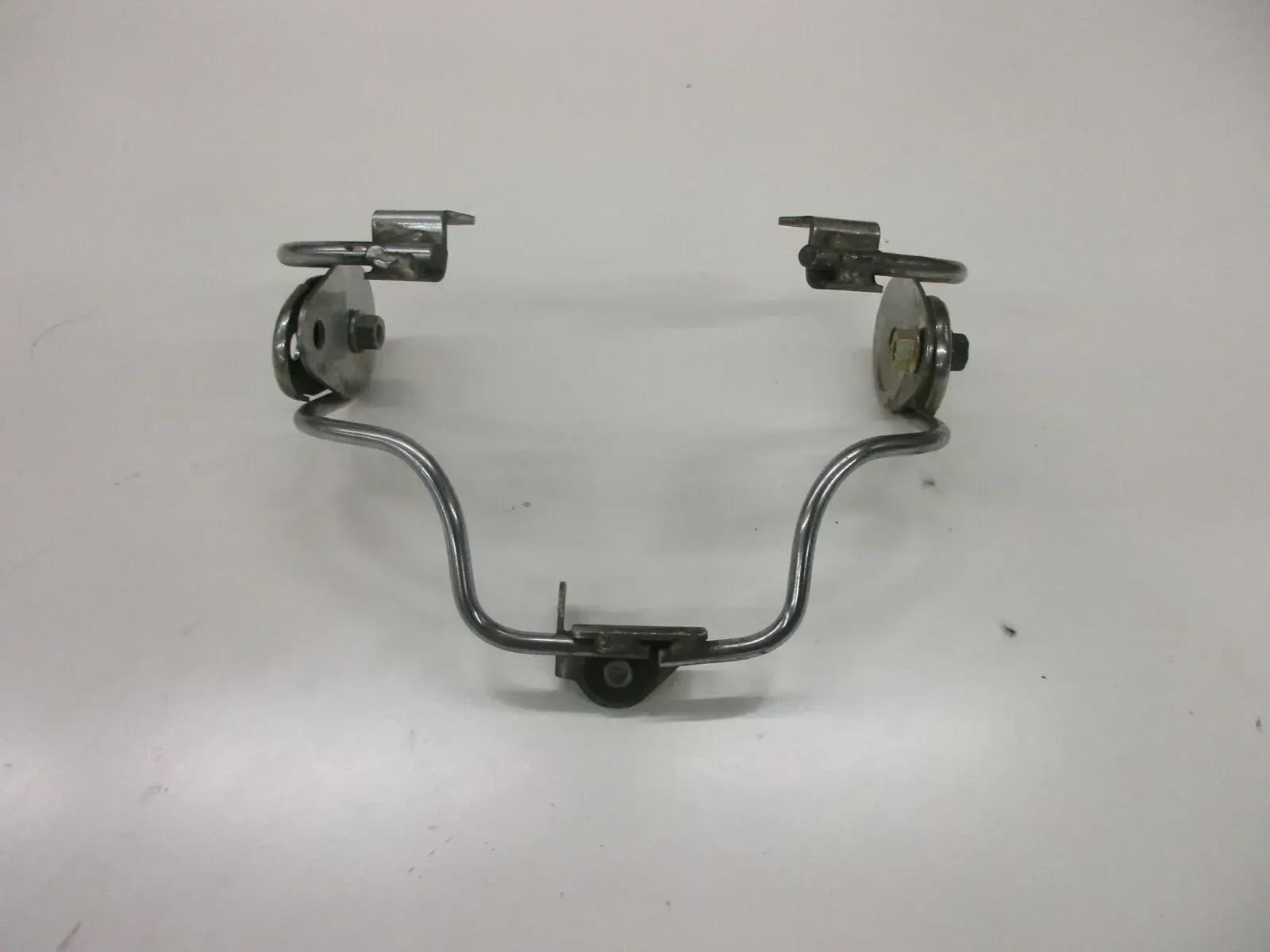 1. Kawasaki Z 550 LTD KZ550B Scheinwerferhalter (1) Lampenhalter Blinkerhalter - Bild 1