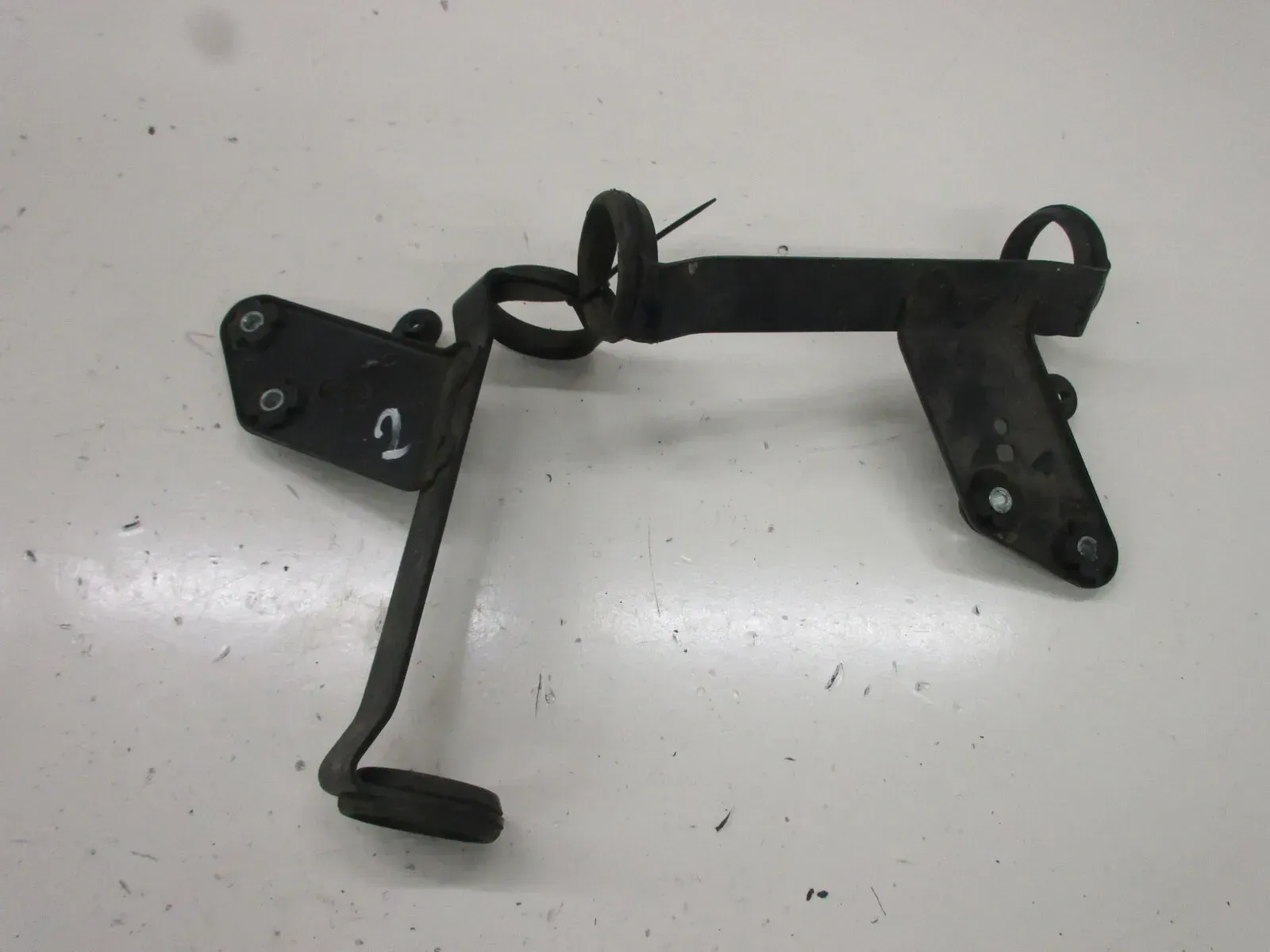 1. Suzuki DR 650 R SP 44 B Scheinwerferhalter (2) rechts links Lampenhalter Blin - Bild 1